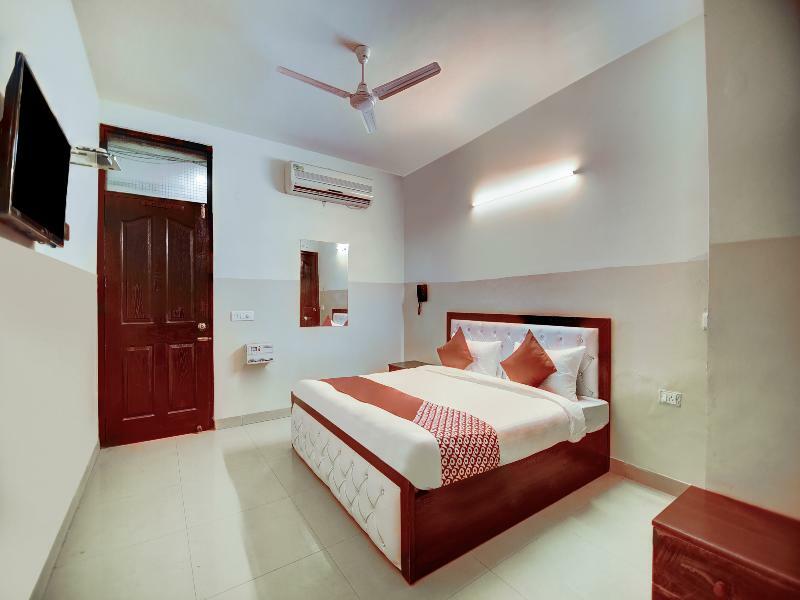Oyo 28461 Royal Stay Inn Delhi  Eksteriør bilde